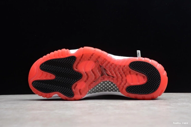 Rep Husky Retro Air (2012) 378037-010 11 Jordan Bred 0711